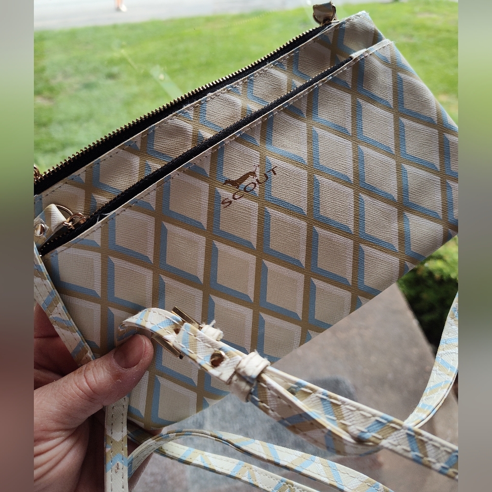 Scout crossbody Bag